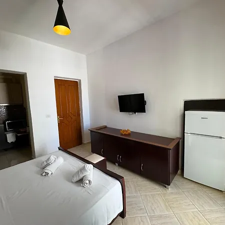 Angels Guest house Ksamil